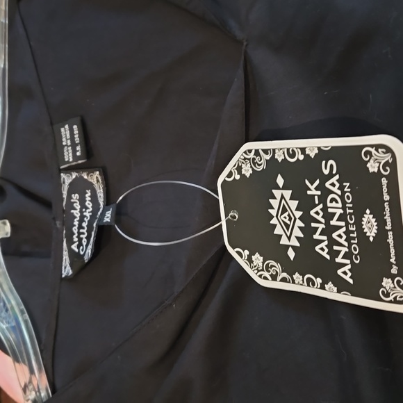 Amanda's Collection black top NWT - Picture 6 of 8